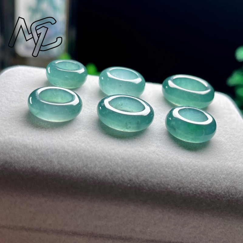 Anello con Ciondolo Smeraldo N - Jewelry & Watches Sp Zo O recensione e prezzo