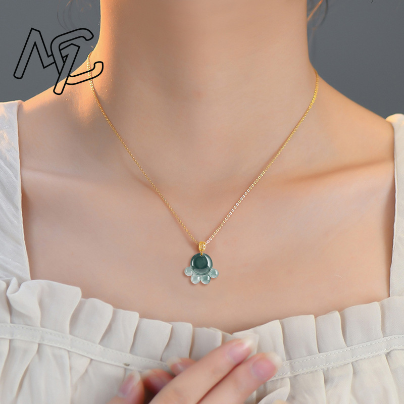 Collana con Pendente a Zampa d - Jewelry & Watches Sp Zo O recensione e prezzo