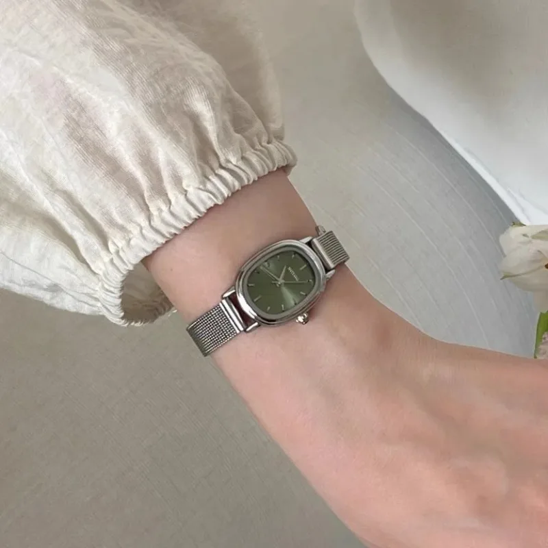 Piccolo quadrante ovale verde  - Jewelry Watches Women recensione e prezzo