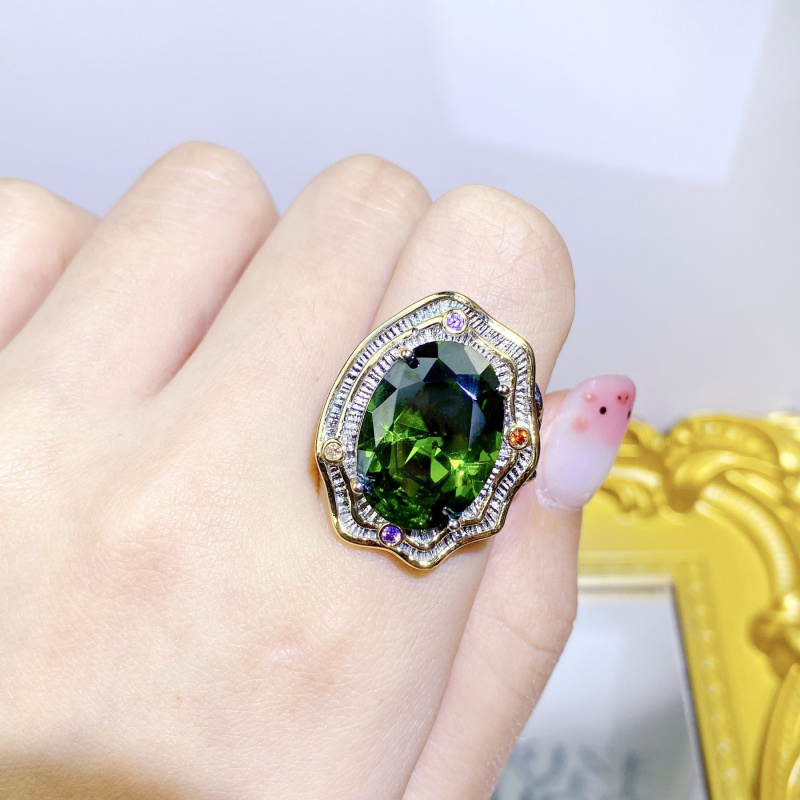 Set di collana, orecchini, ane - Used Jewelry Watches recensione e prezzo